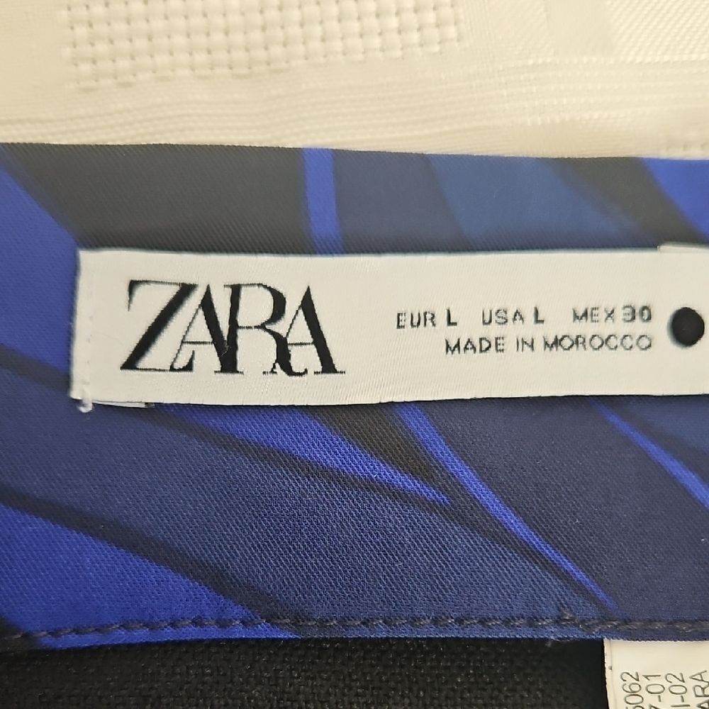 Zara Blue Mini Pencil Skirt for Cocktail Nights - Picture 2 of 16